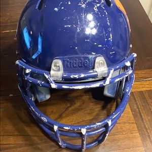 Riddell football helmet med-large
